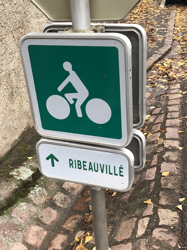 Image of road sign to Ribeauville